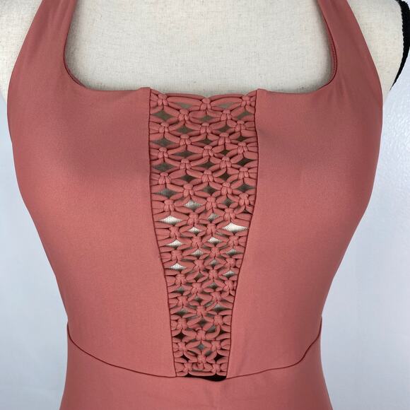 Aerie Macrame Swimsuit One Piece Halter Padded Mauve Womens Sz Med - Picture 5 of 9
